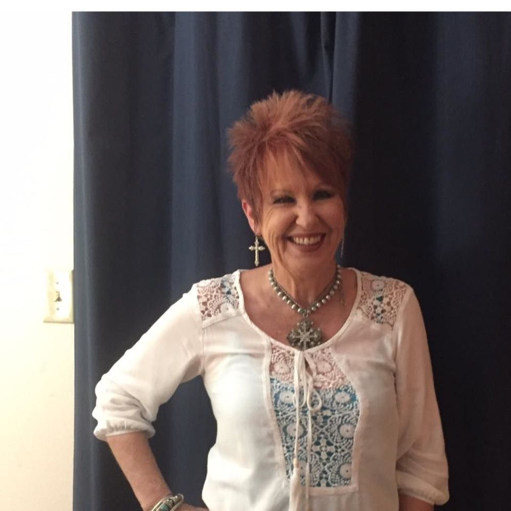 Meet your Posher, Jj